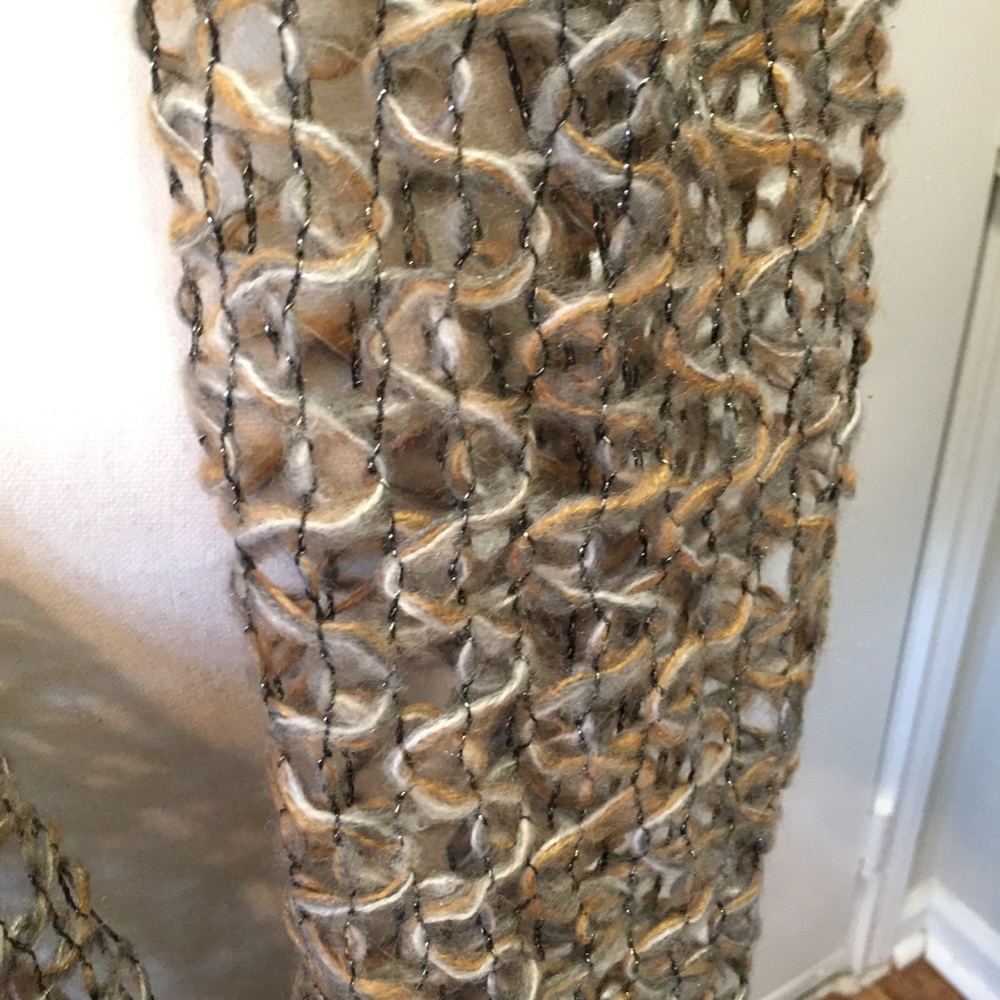 🔥Apt. 9 Infinity Scarf - Picture 2 of 4